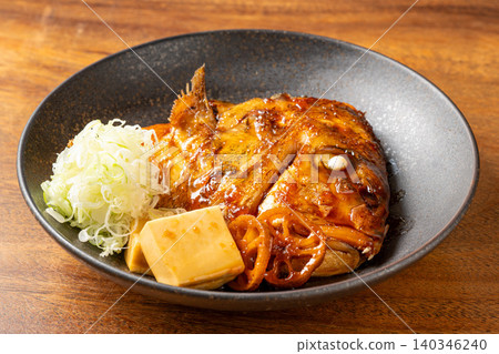 Braised sea bream: A Japanese-style simmered dish that lets you savor the delicious flavor of sea bream. Braised sea bream: A Japanese-style simmered dish that lets you savor the delicious flavor of sea bream. 140346240
