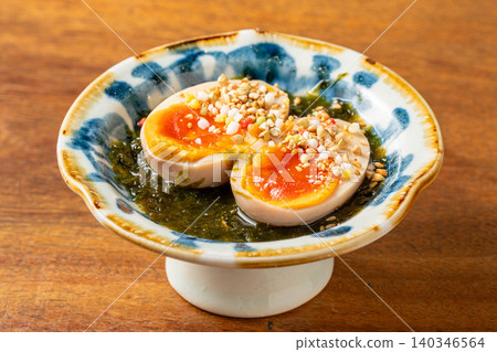 Oden egg: A popular oden ingredient that absorbs the delicious flavor of the broth. Oden egg: A popular oden ingredient that absorbs the delicious flavor of the broth. 140346564