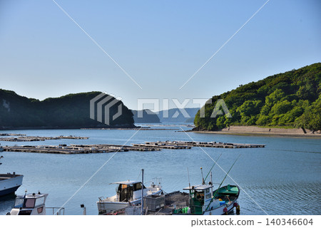 三重縣鳥羽市浦村町的海岸風光 三重縣鳥羽市浦村町的海岸風光 140346604
