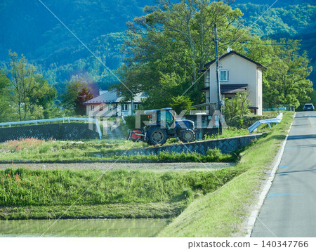 The roads and beautiful natural scenery along the route in Azumino City, Nagano Prefecture in spring. The roads and beautiful natural scenery along the route in Azumino City, Nagano Prefecture in spring. 140347766