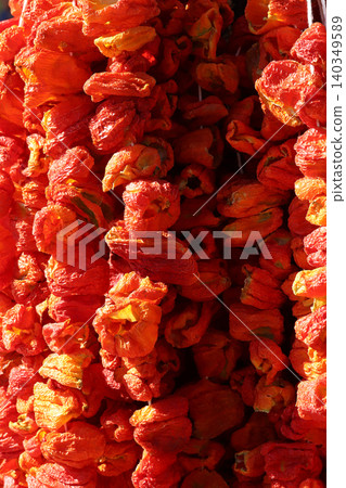 Organic, dried sweet bell pepper Organic, dried sweet bell pepper 140349589