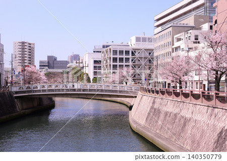 春日的宮古川，千葉市中央區 140350779