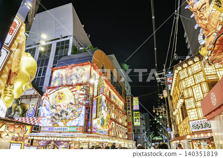 大阪夜景:大阪府大阪市新世界、通天閣本通 大阪夜景:大阪府大阪市新世界、通天閣本通 140351819