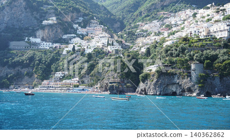 Panorama View from the Positano - colorful facades 140362862