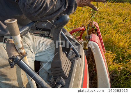combine, combine harvester, rice harvesting 140363915
