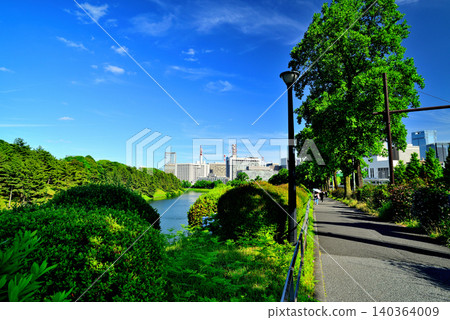 Tokyo: View of Sakurada Moat and the skyscrapers of Kasumigaseki from Chidorigafuchi Greenway Tokyo: View of Sakurada Moat and the skyscrapers of Kasumigaseki from Chidorigafuchi Greenway 140364009