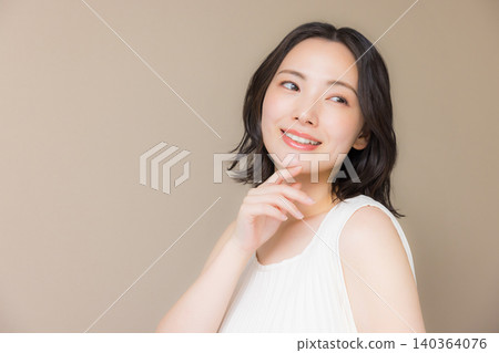 Beauty image of young women Beauty image of young women 140364076