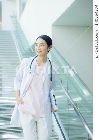 People working in hospital People working in hospital 140364274