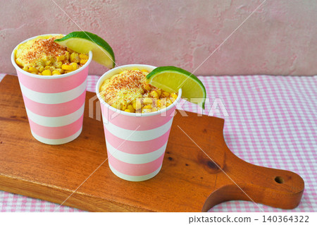 Esquites (Mexican cuisine) 140364322