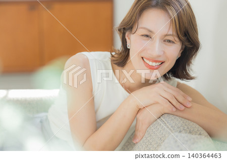 Women in their 40's Women in their 40's 140364463