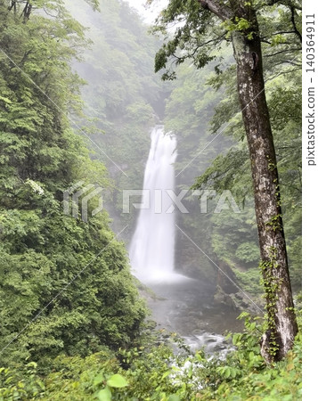 A fantastical panoramic view of Akiu Great Falls, cascading down like silk in the mist. 140364911