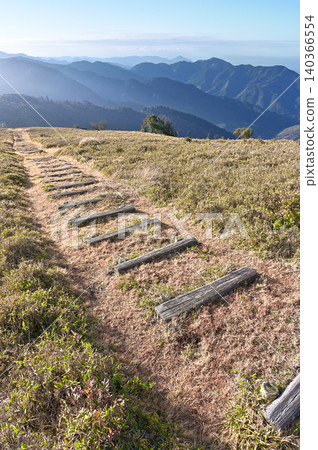 Izu Peninsula, Izu Mountain Ridge Trail, Tamanoyama, Ukusu Pass, Grassland Traverse and Kasafuchiyama Izu Peninsula, Izu Mountain Ridge Trail, Tamanoyama, Ukusu Pass, Grassland Traverse and Kasafuchiyama 140366554