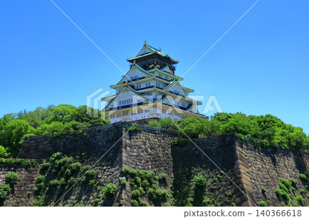 Fresh green Osaka Castle castle tower Fresh green Osaka Castle castle tower 140366618