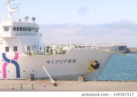 From Wakkanai Port Ferry Terminal, we headed to Rebun Island while enjoying views of Mount Rishiri. From Wakkanai Port Ferry Terminal, we headed to Rebun Island while enjoying views of Mount Rishiri. 140367317