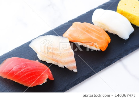 Nigiri sushi - Delicious nigiri sushi made with fresh ingredients Nigiri sushi - Delicious nigiri sushi made with fresh ingredients 140367475