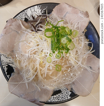 Tonkotsu ramen Tonkotsu ramen 140367605