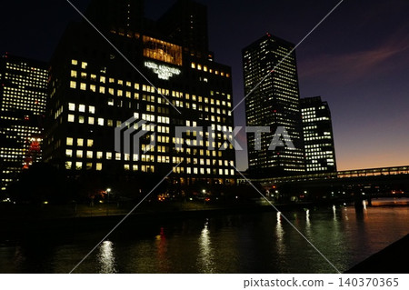 大阪商業園晚上景觀 大阪商業園晚上景觀 140370365