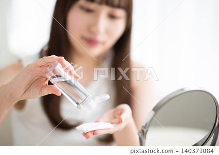 女性皮膚護理 女性皮膚護理 140371084
