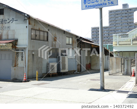 City snap 140372492