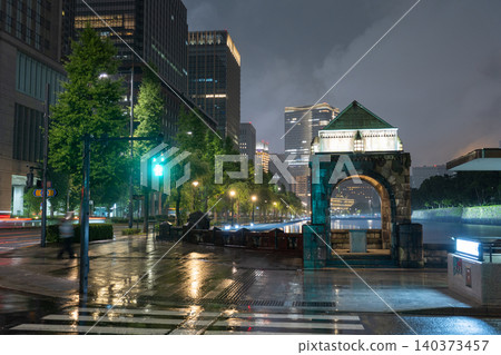 Wadakura Gate and the Marunouchi cityscape on a rainy night Wadakura Gate and the Marunouchi cityscape on a rainy night 140373457