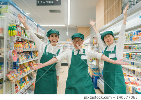 超級市場 超市 笑容 140377065