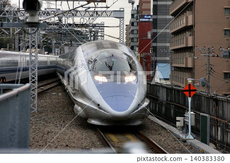 Back when it ran as the "Nozomi"... Tokaido Shinkansen [500 series] ~ At Shin-Yokohama Station 140383380