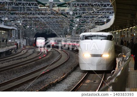 The "Nozomi" has opened... Tokaido Shinkansen [300 series] 140383393