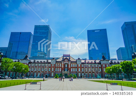 Tokyo Station and Aozora 140385163