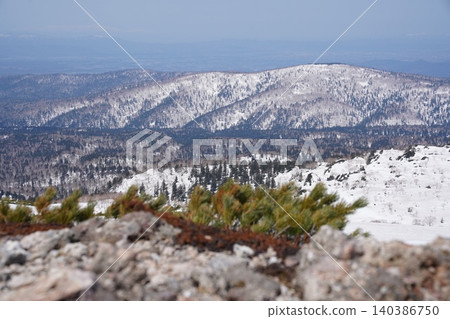 A mountain with snow A mountain with snow 140386750