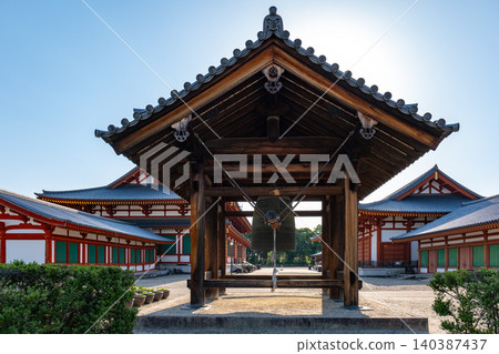 奈良縣奈良市西之京町藥師寺鐘樓 奈良縣奈良市西之京町藥師寺鐘樓 140387437