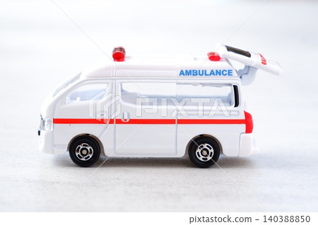Ambulance - Ambulance on call Ambulance - Ambulance on call 140388850