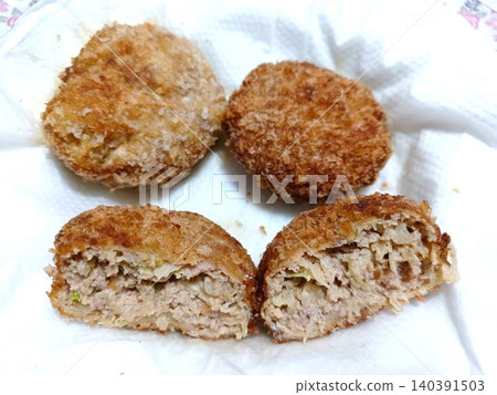 Freshly made cabbage minced meat cutlet Freshly made cabbage minced meat cutlet 140391503