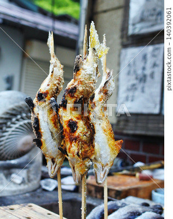 Charcoal-grilled river fish available around Dorogawa Onsen in Nara Prefecture Charcoal-grilled river fish available around Dorogawa Onsen in Nara Prefecture 140392061