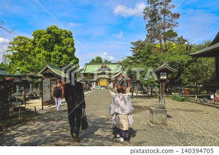 April 25 2026 Ueno Toshogu Shrine Stone Path With Lanterns April 25 2026 Ueno Toshogu Shrine Stone Path With Lanterns 140394705
