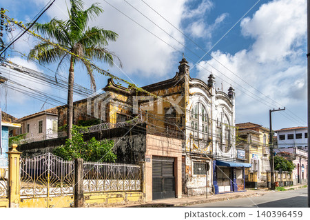 Traditional Portuguese architec Traditional Portuguese architec 140396459