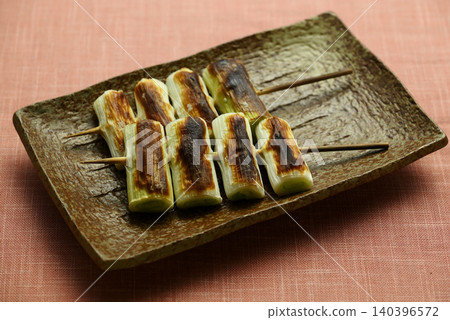 烤蔥叉烤蔥花蔥 140396572