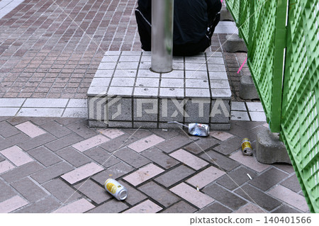 A popular spot for the elderly in Yokohama, Japan. Elderly people sitting and eating... an aging society... loneliness... the meaning of life. 140401566