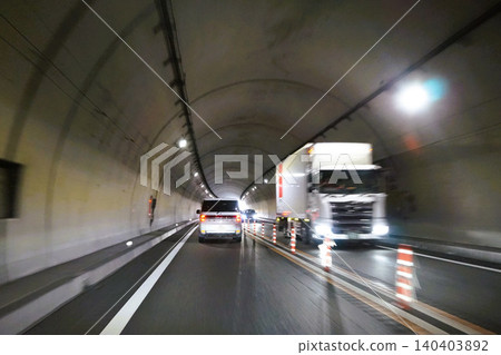 原町隧道、常磐高速公路、常磐路、高速公路、國道、下行方向、E6 原町隧道、常磐高速公路、常磐路、高速公路、國道、下行方向、E6 140403892