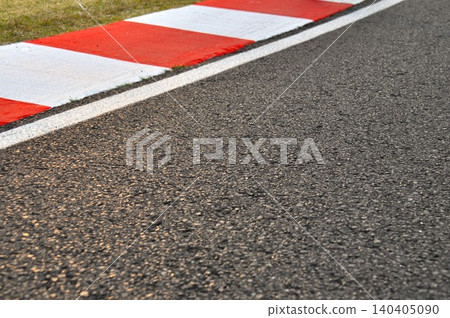 Circuit course corners and kerbs Circuit course corners and kerbs 140405090