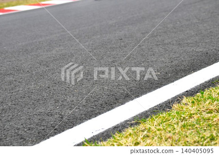 Circuit course corners and kerbs Circuit course corners and kerbs 140405095