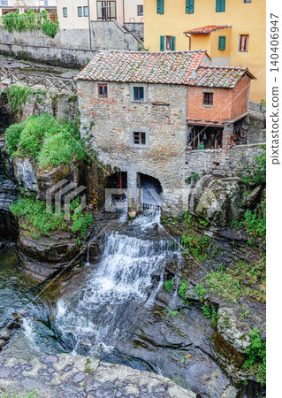 Old mill house in Loro Ciuffenna village, Tuscany, Italy. Old mill house in Loro Ciuffenna village, Tuscany, Italy. 140406947