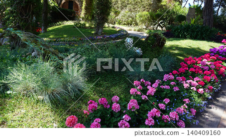 Beautiful public garden in Capri island - Giardini di Augusto Beautiful public garden in Capri island - Giardini di Augusto 140409160