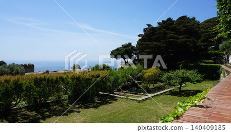 Beautiful public garden in Capri island - Giardini di Augusto Beautiful public garden in Capri island - Giardini di Augusto 140409185