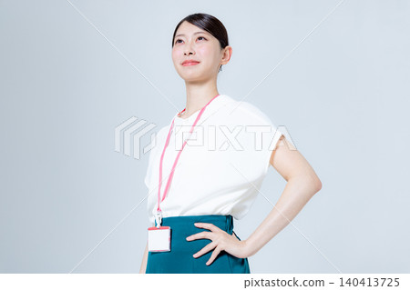 年輕的商界女強人 140413725