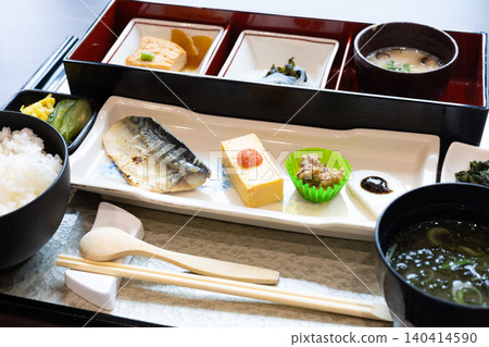 美味的日式早餐 140414590