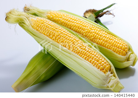 Fresh corn Fresh corn 140415440