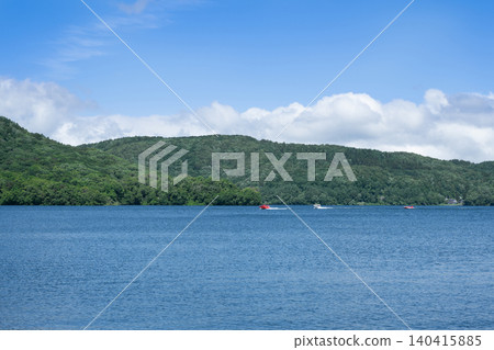 Urabandai: A view of Lake Hibara in early summer. Urabandai: A view of Lake Hibara in early summer. 140415885