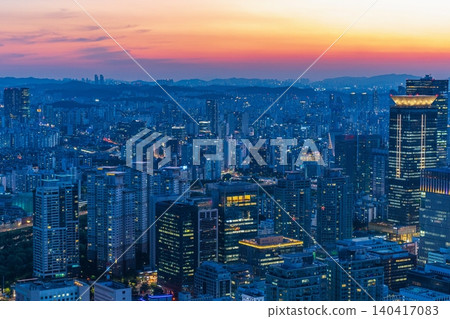 Stunning skyline of Yeouido financial district skyscrapers at sunset during early summer in Seoul, South Korea Stunning skyline of Yeouido financial district skyscrapers at sunset during early summer in Seoul, South Korea 140417083