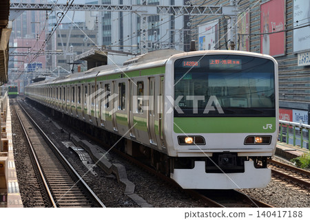 E231 series 500 series inner loop train running on the Yamanote Line E231 series 500 series inner loop train running on the Yamanote Line 140417188