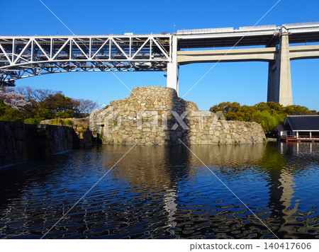 Oni-byobu (demon screen) and Seto Ohashi Bridge at Seto Ohashi Memorial Park (Bannosu Midori-cho, Sakaide City, Kagawa Prefecture) Spring 140417606